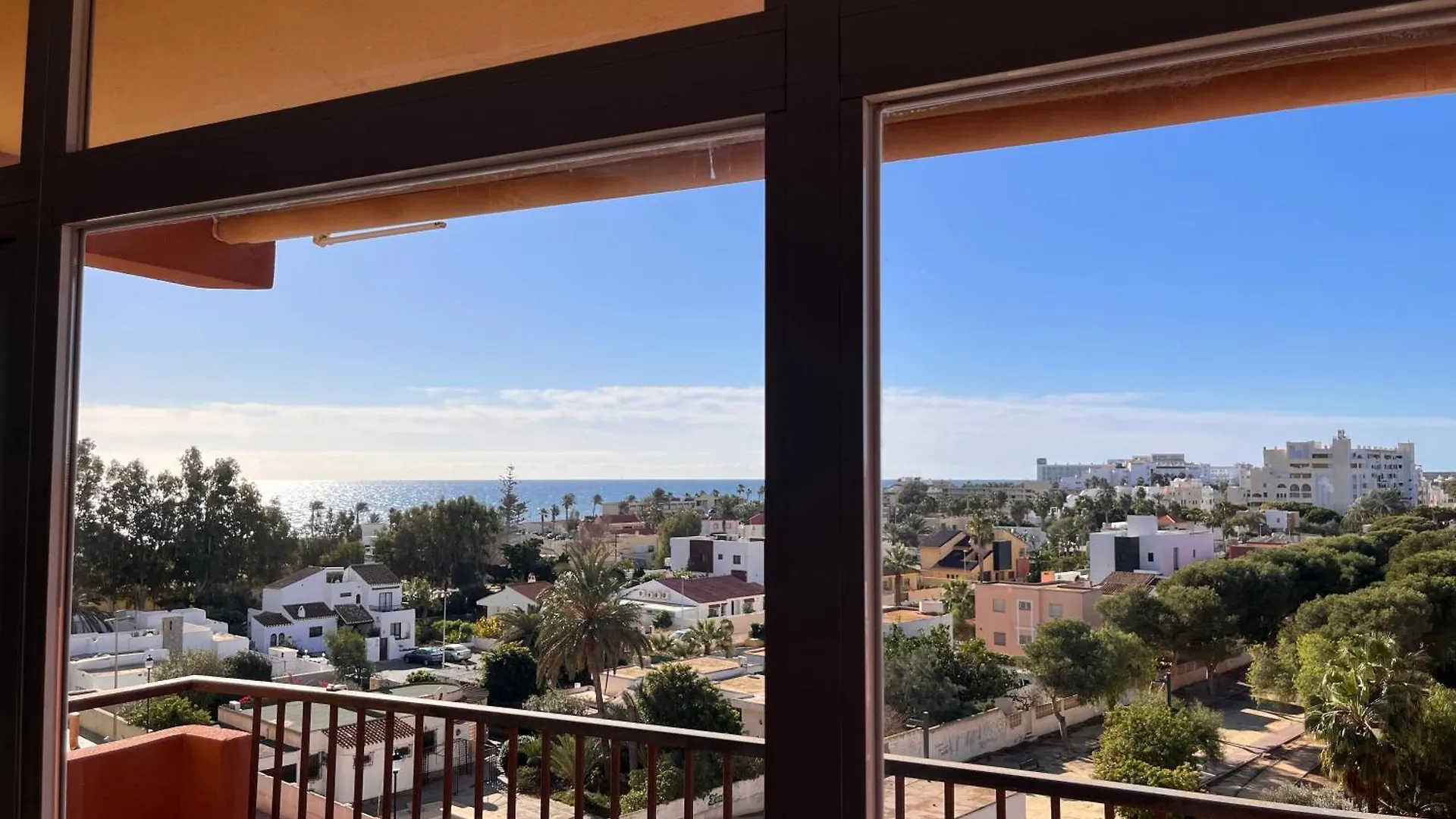 Apartamento Con Vistas ロケタス・デ・マル スペイン